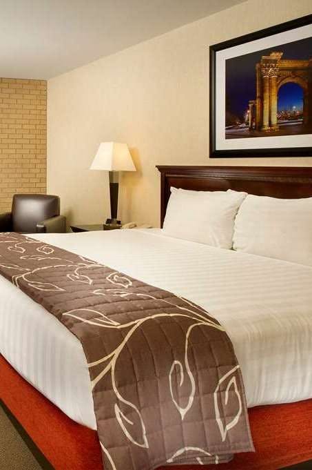 Hotel Drury Inn and Suites Columbus Dublin photo 1