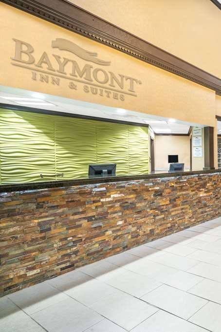 Hotel Baymont Inn Suites Knoxville photo 5