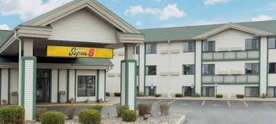 Super 8 Wisconsin Dells