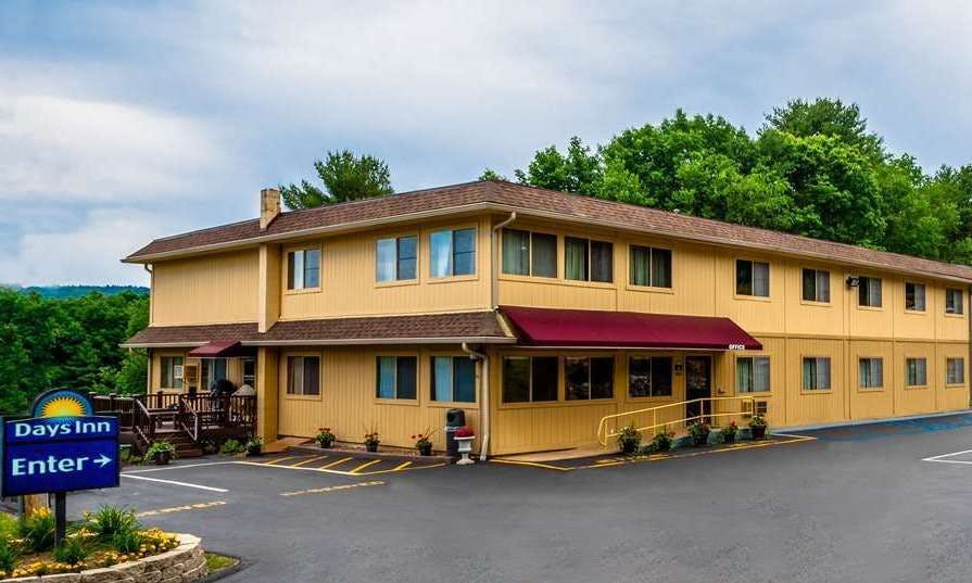 Days Inn by Wyndham Wurtsboro