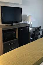 Hotel Baymont Anderson Clemson photo 3