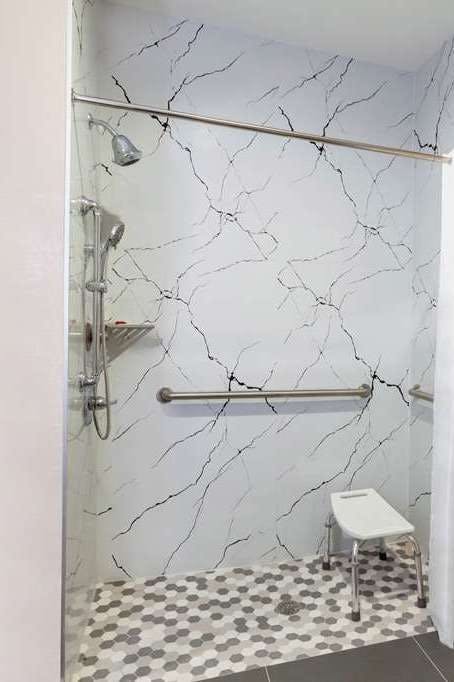 Hotel Super 8 by Wyndham Kingwood Houston North photo 5