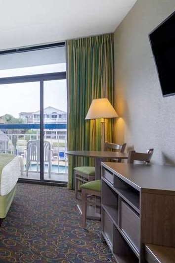 Hotel Travelodge by Wyndham Outer Banks/Kill Devil Hills photo 3