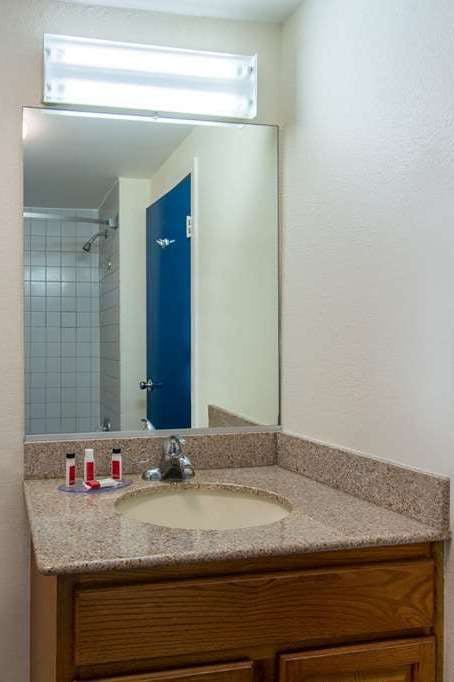 Hotel Travelodge by Wyndham Outer Banks/Kill Devil Hills photo 4