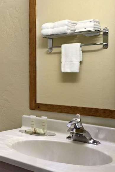 Hotel Super 8 Kennewick photo 5