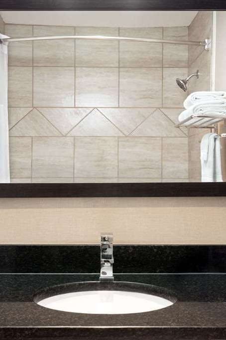 Hotel Days Inn Sylvan Lk photo 5