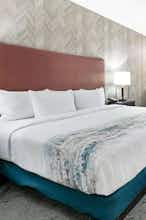 Hotel La Quinta DFW West-Glade Parks photo 1