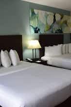 Hotel Wyndham Garden Ann Arbor photo 2