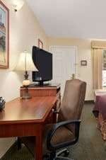 Hotel Baymont by Wyndham Eufaula photo 3