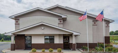 Super 8 Franklin