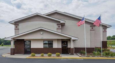 Super 8 by Wyndham Franklin