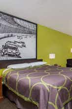 Hotel Super 8 by Wyndham Franklin photo 1