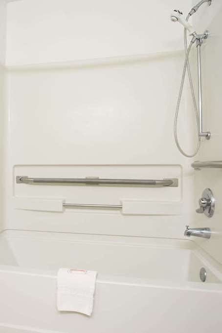 Hotel Super 8 by Wyndham Franklin photo 4