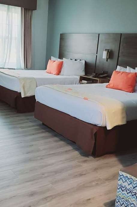 Hotel Hawthorn Extended Stay by Wyndham Panama City Beach photo 2