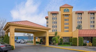 La Quinta Inn & Suites by Wyndham Tacoma - Seattle