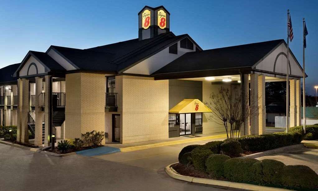 Super 8 by Wyndham Ruston