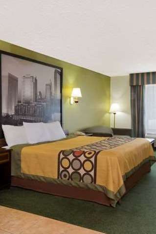 Hotel Super 8 by Wyndham Huntersville/Charlotte Area photo 1