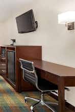 Hotel RA SATX SeaWorldAFB photo 3