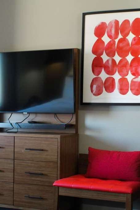 Hotel Hawthorn Extended Stay by Wyndham Oklahoma City Airport photo 3