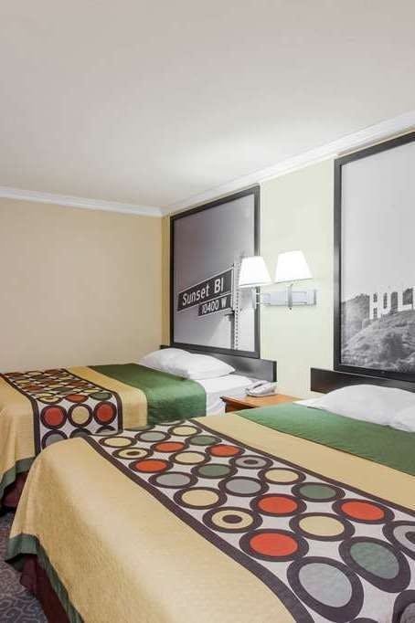 Hotel Super 8 by Wyndham Los Angeles Downtown photo 2