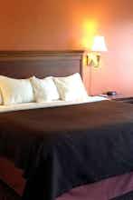 Hotel AmericInn Forest Lake photo 1