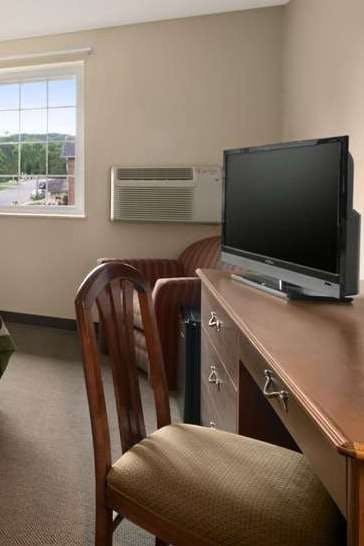 Hotel Super 8 Winona MN photo 3