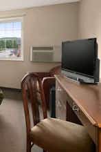 Hotel Super 8 Winona MN photo 3