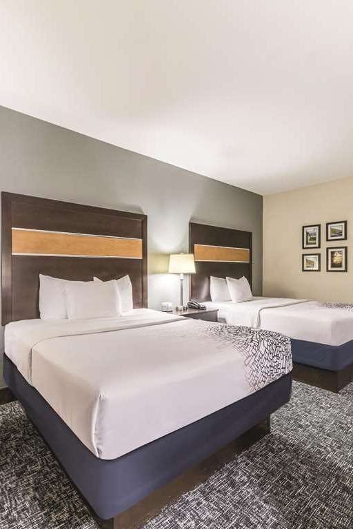 Hotel La Quinta Tulsa Catoosa photo 2