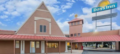 Days Inn San An Splashtown/ATT