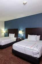 Hotel La Quinta Inn Ste Normandy photo 2