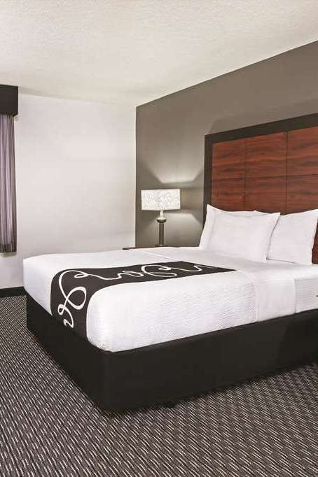 Hotel La Quinta Inn & Suites by Wyndham N Little Rock-McCain Mall photo 1