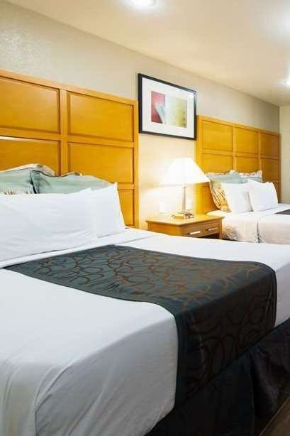 Hotel Travelodge by Wyndham Merced Yosemite photo 2