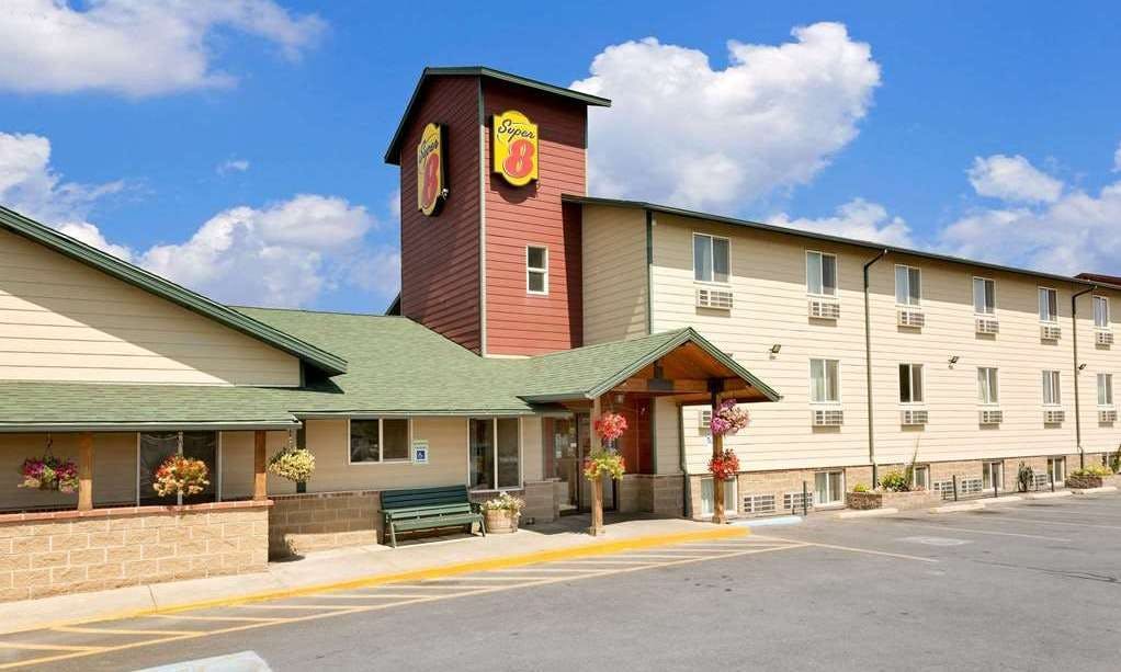 Super 8 by Wyndham Belgrade/Bozeman Airport