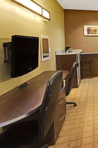 Hotel Microtel Inn & Suites by Wyndham Bryson City photo 3
