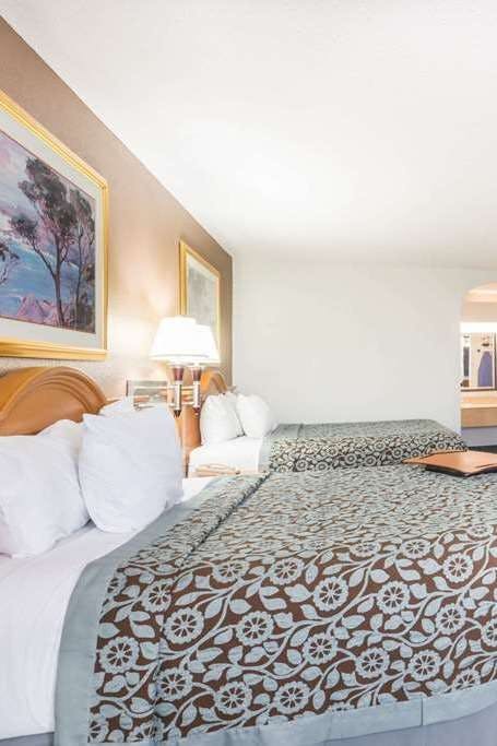 Hotel Days Inn by Wyndham New Braunfels photo 2