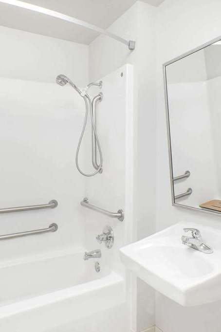 Hotel Days Inn by Wyndham Mountain Home photo 5