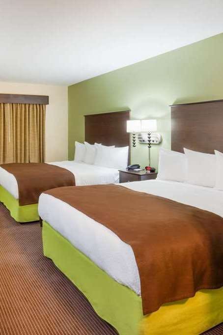 Hotel AmericInn by Wyndham Hartford SD photo 2