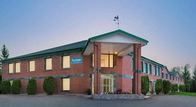 Travelodge by Wyndham Rigaud