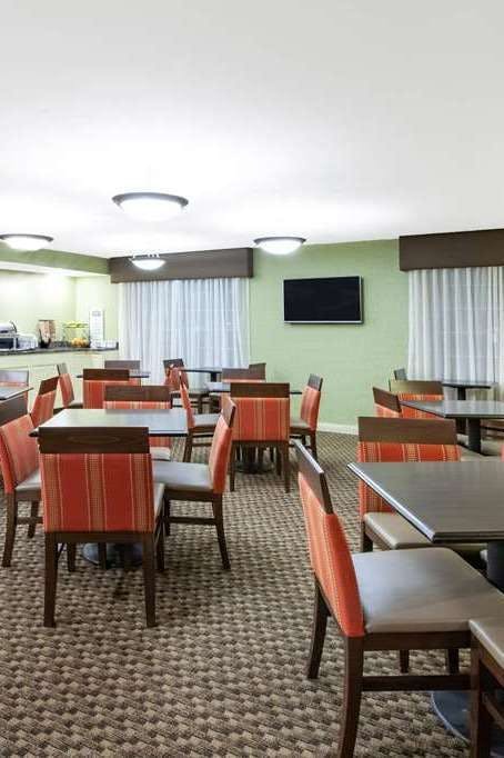 Hotel Baymont by Wyndham Harrisburg photo 5