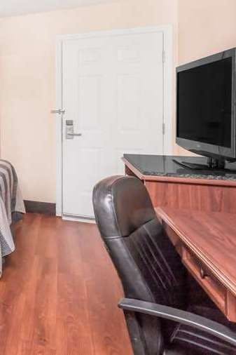 Hotel Days Inn by Wyndham Americus photo 5