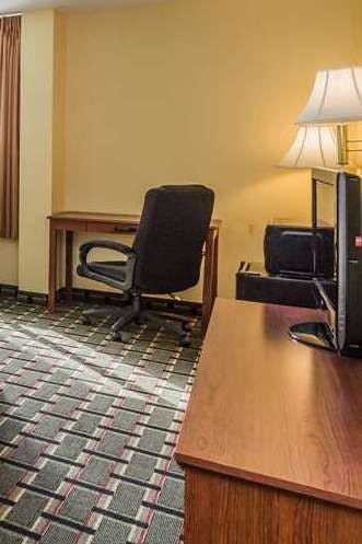 Hotel Danville Days Hotel Conf Ctr photo 3