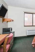 Hotel Super 8 Perham photo 3