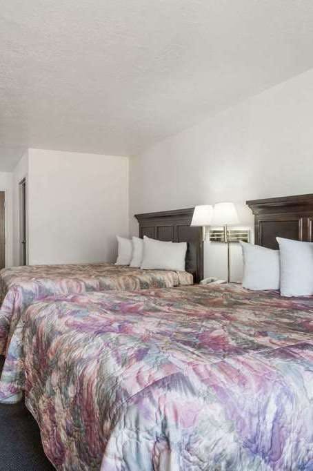 Hotel Days Inn by Wyndham Torrey Capitol Reef photo 2