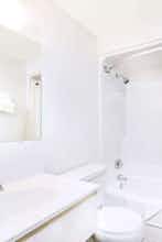 Hotel Super 8 by Wyndham Belle Fourche SD photo 5