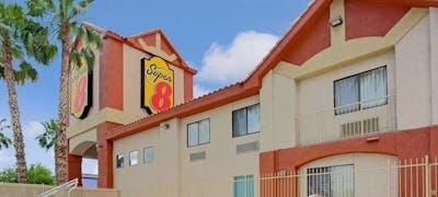 Super 8 Tucson Grant Rd Area A