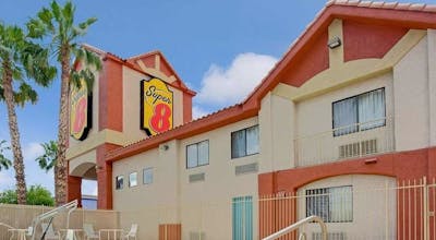Super 8 by Wyndham Tucson/Grant Road Area AZ