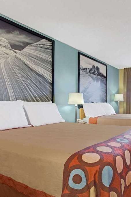 Hotel Super 8 by Wyndham Tucson/Grant Road Area AZ photo 2