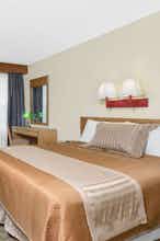 Hotel Travelodge by Wyndham Perry National Fairgrounds Area I-75 photo 2