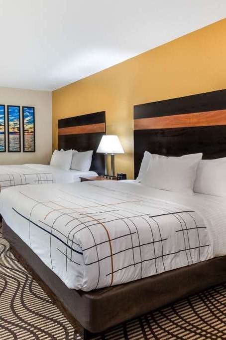 Hotel La Quinta Inn by Wyndham Sandusky near Cedar Point photo 3