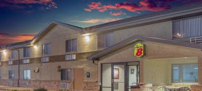 Super 8 Hastings